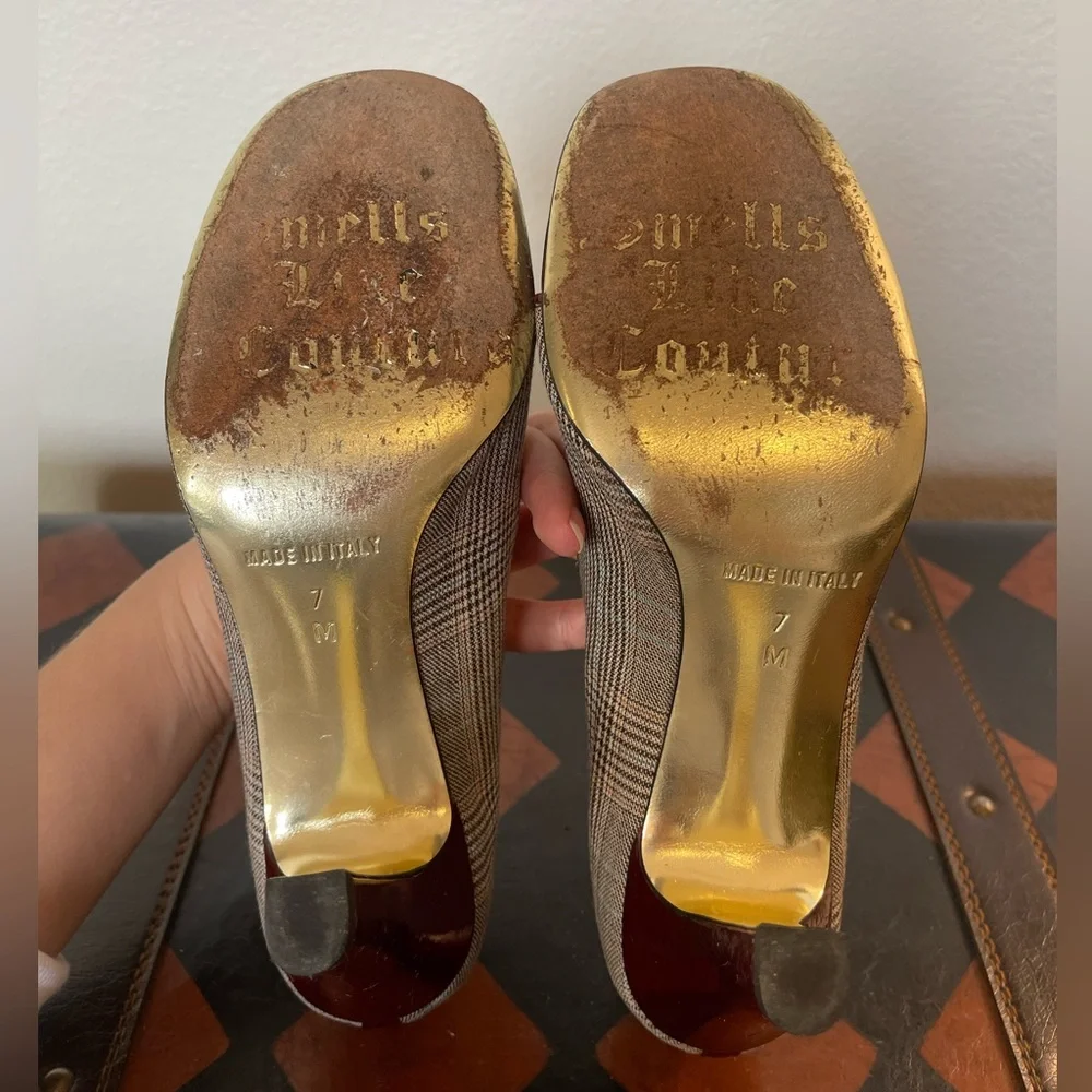 Juicy Couture Burgundy & Plaid Mary Jane Heels - Picture 8 of 8